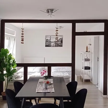 Apartment Wu01 - 75m2 - Single Beds - Comfortable - Wuppertal