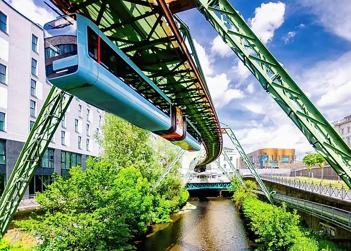 Wu01 - 75m2 - Single Beds - Comfortable - *